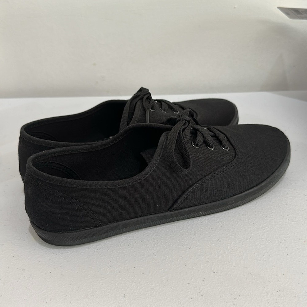 Black Lace Up Canvas Sneakers